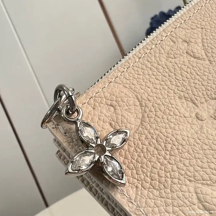 Fashionrepsfam ru 2411YA0229 Bags LV 0803